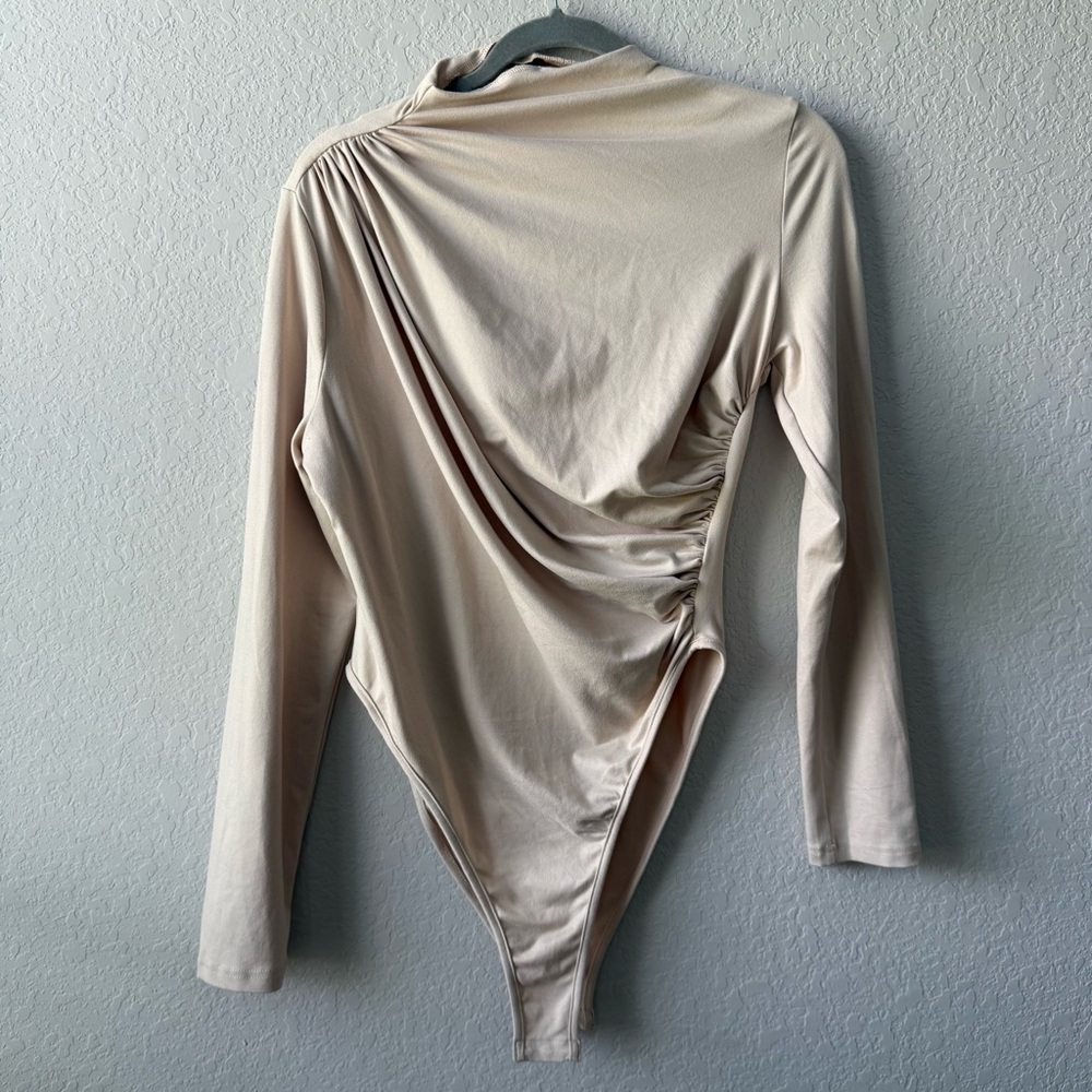 SHEIN Cream Draped Long Sleeve Bodysuit - Picture 1 of 4